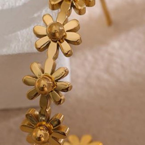Gold Plated Stainless Steel Daisy Chain Flower Hoop Earrings - Picture 8 of 8